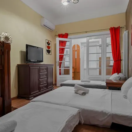 Interbelic Near Old Town *