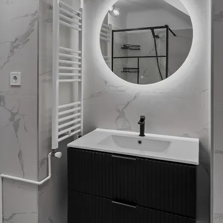 Interbelic Near Old Town Villa