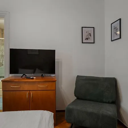 Interbelic Near Old Town Villa