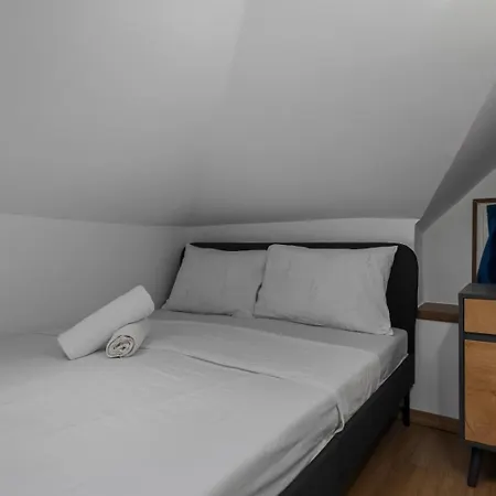 Interbelic Near Old Town 别墅 布加勒斯特