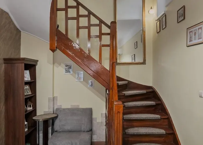 Interbelic Near Old Town *