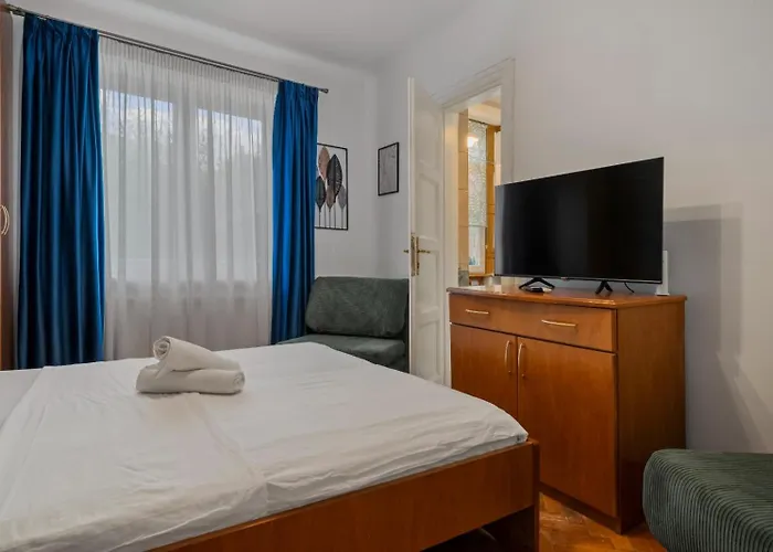 Interbelic Near Old Town *