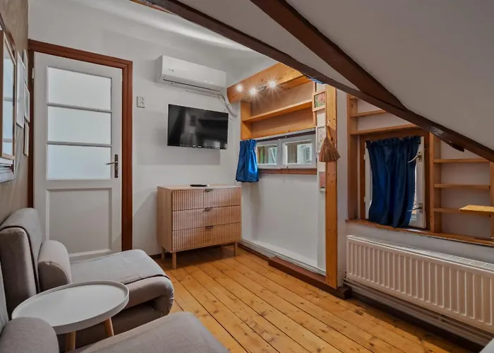 Interbelic Near Old Town *