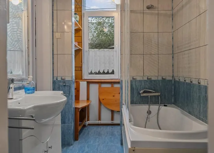 Villa Interbelic Near Old Town