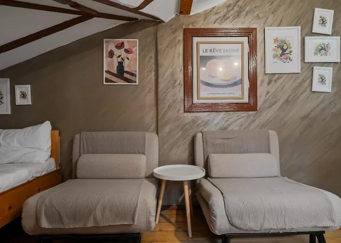 Interbelic Near Old Town Вилла Бухарест