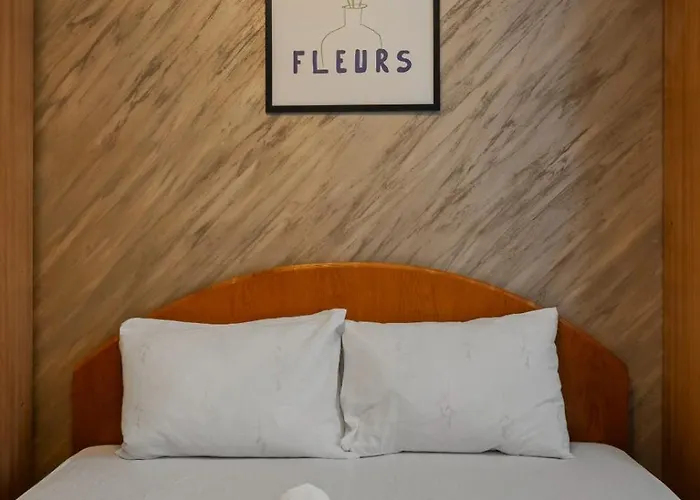 Interbelic Near Old Town Bukarest